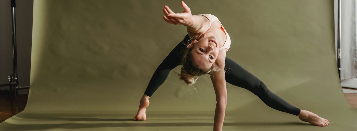 Yogalehrer Ausbildung: Yoga-Übungen professionell anleiten
